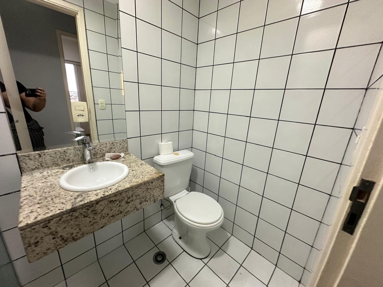 88523